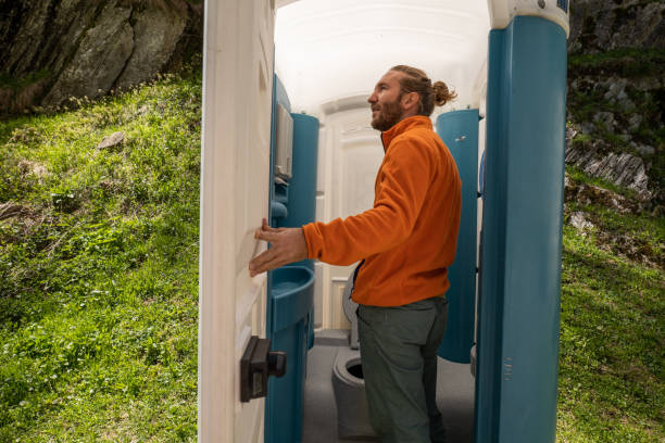 Best Porta potty rental near me  in Gardner, IL